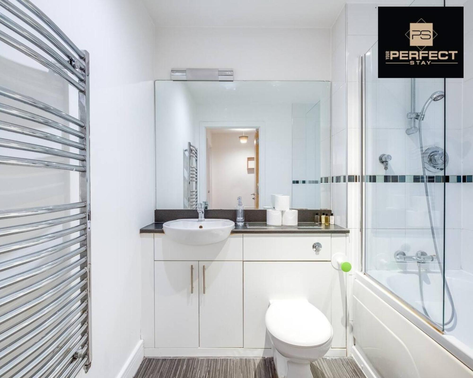 Mercury Suite City Centre Netflix Dedicated Workspace By Your Perfect Stay Short Lets Birmingham Exteriér fotografie